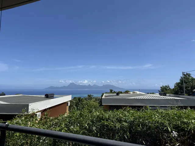 La vue sur Moorea depuis la terrasse